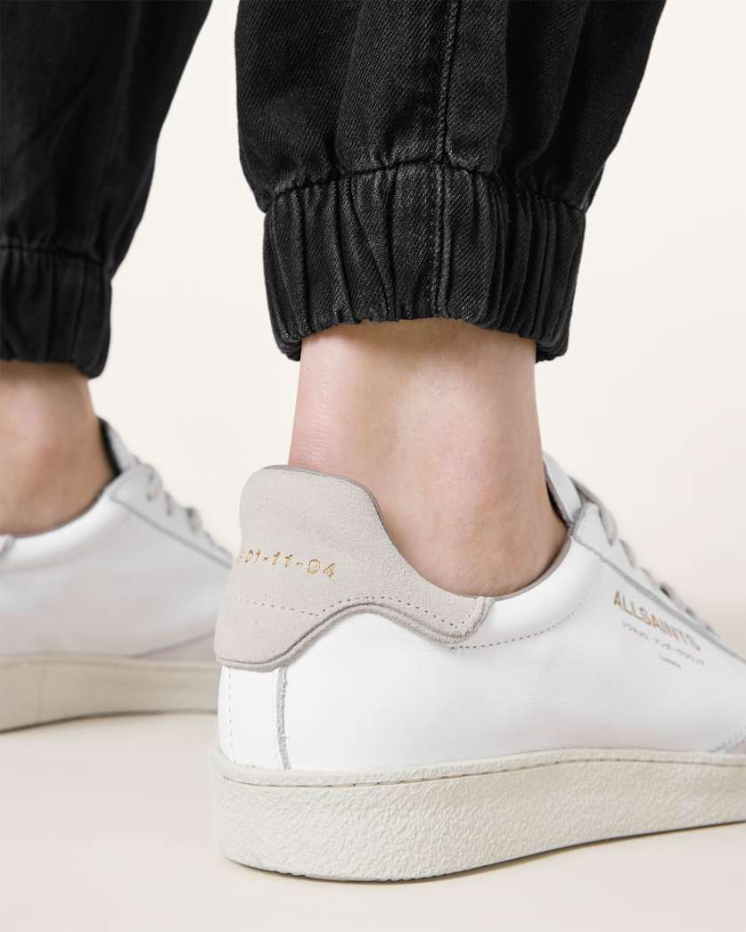 Underground Leather Low Top Trainers