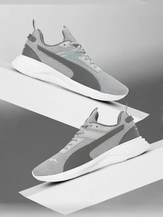 PUMA Scorch Runner V2 Sneakers (Men)